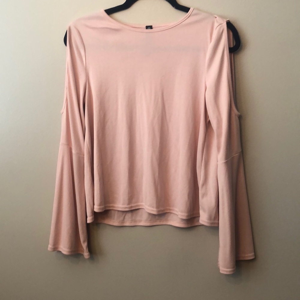 Design Lap Open Shoulder Flare Sleeve Top